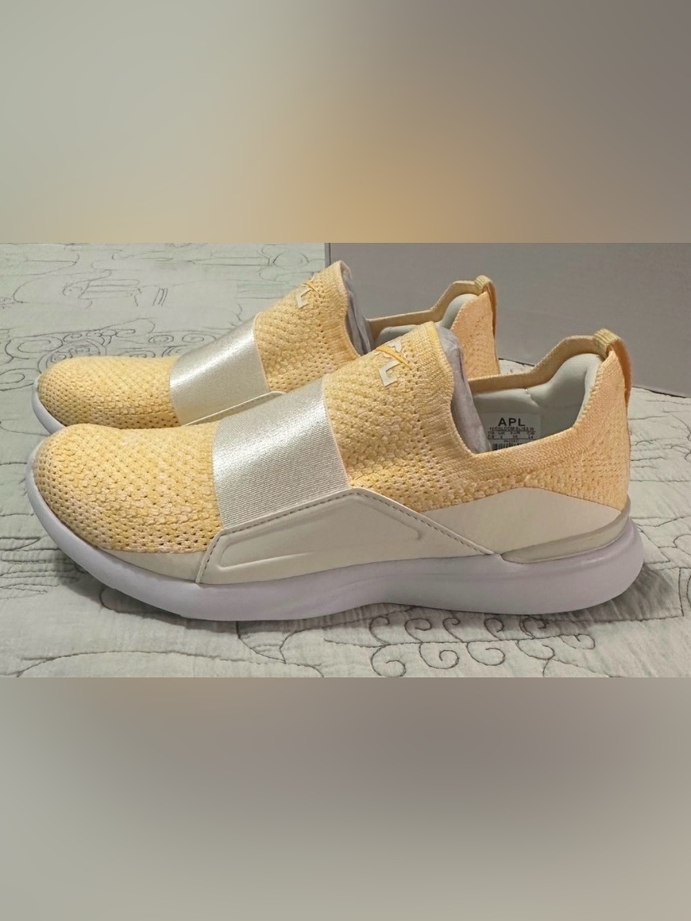 NIB APL Techloom Bliss Sz 7.5 Pristine Marigold Yellow Slip-on